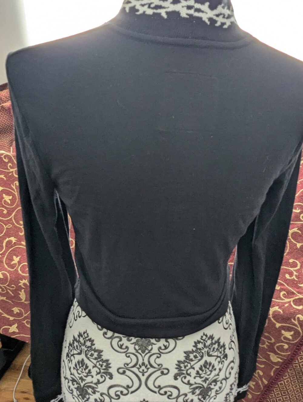 Lurking Class Pull Over - Picture 2 of 5